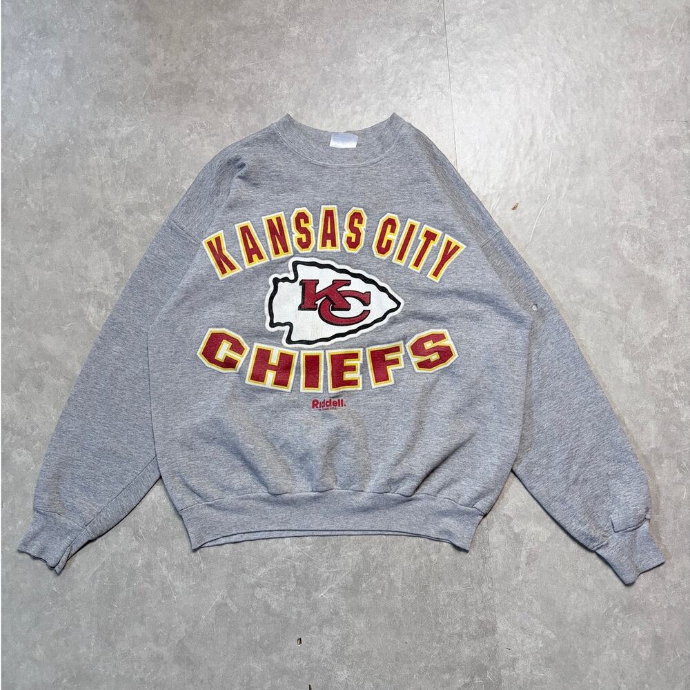 90s Vintage Kansas City Chiefs Riddell Big Print Grey Crewneck -L